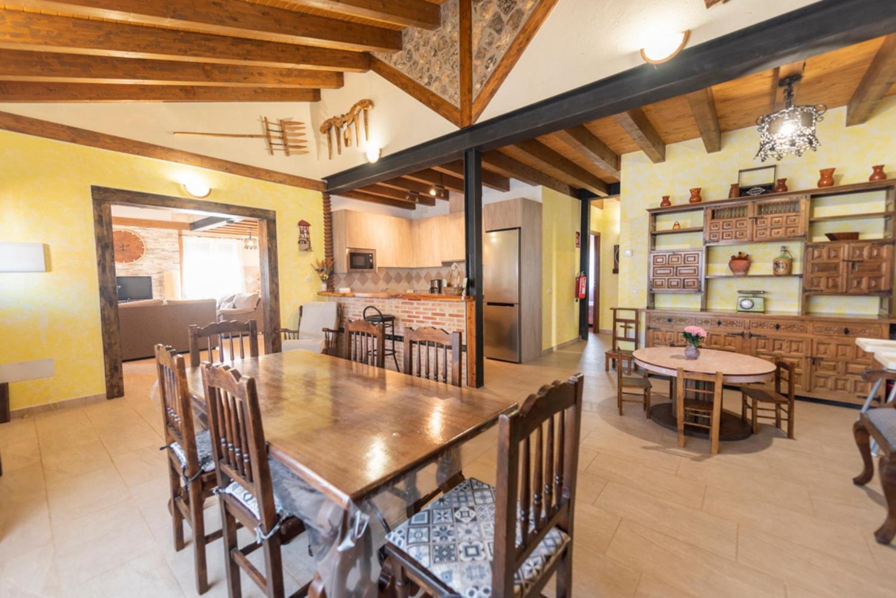 הוילה Fuentemizarra Casa Entre Hoces10-12Paxjardin Y Barbacoa מראה חיצוני תמונה