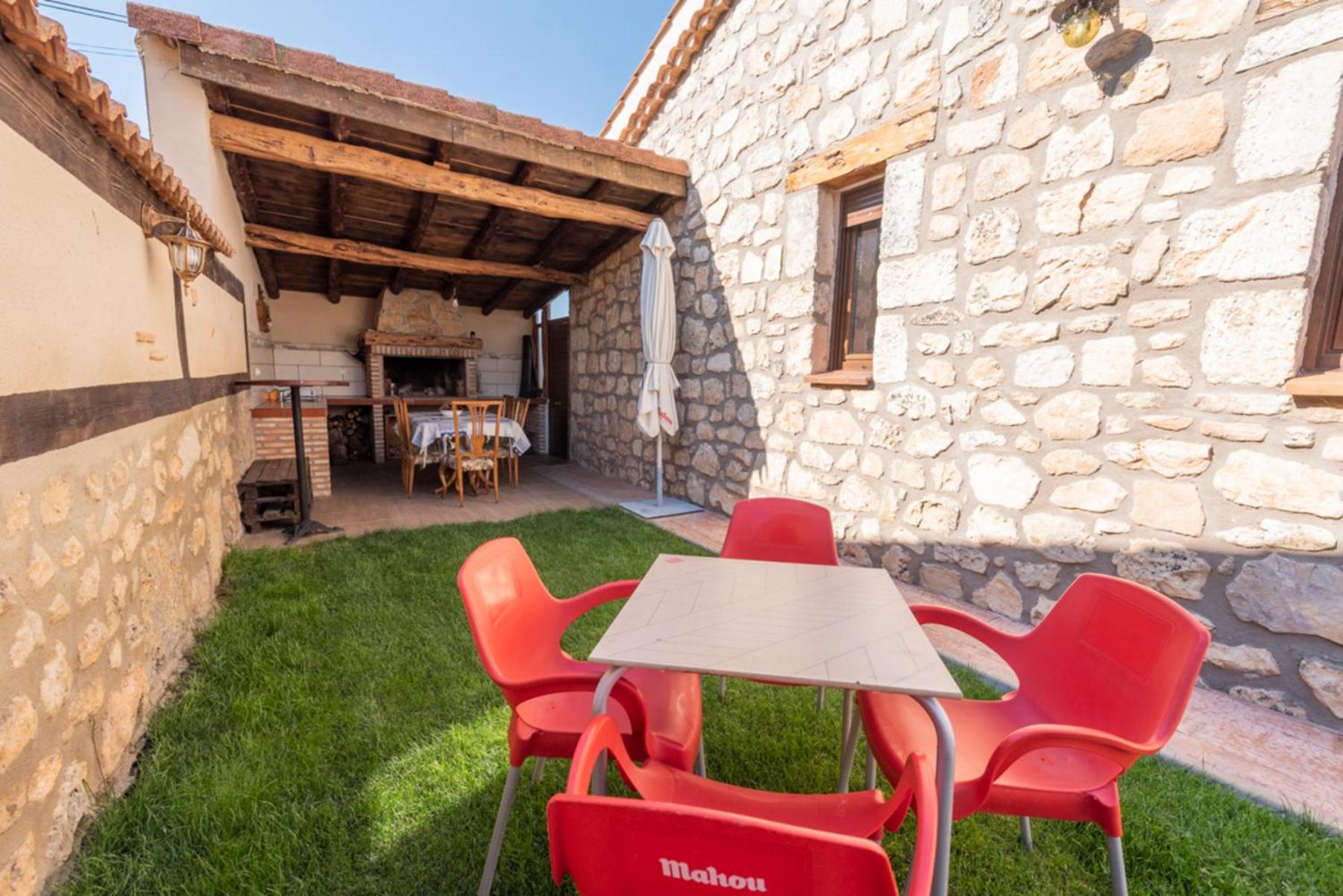 הוילה Fuentemizarra Casa Entre Hoces10-12Paxjardin Y Barbacoa מראה חיצוני תמונה