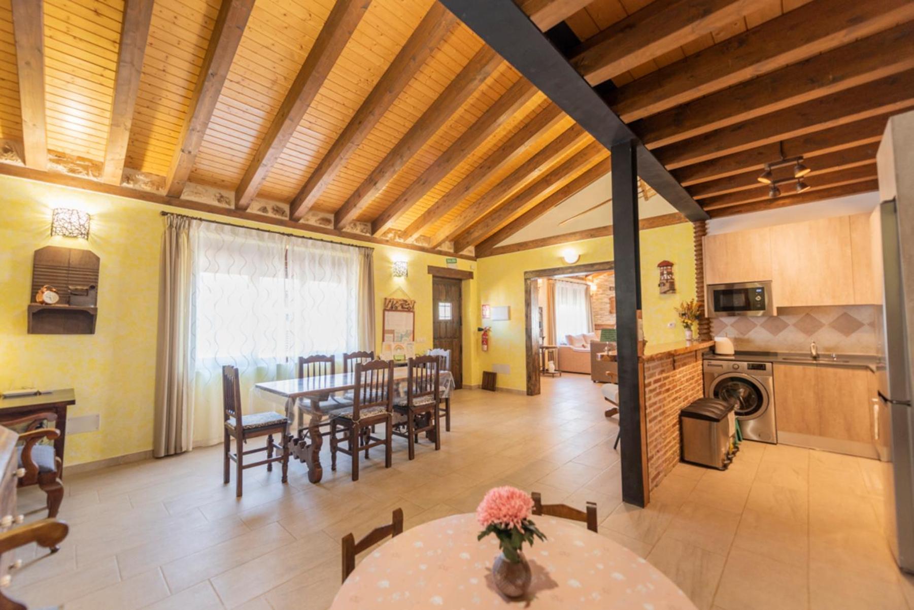 הוילה Fuentemizarra Casa Entre Hoces10-12Paxjardin Y Barbacoa מראה חיצוני תמונה