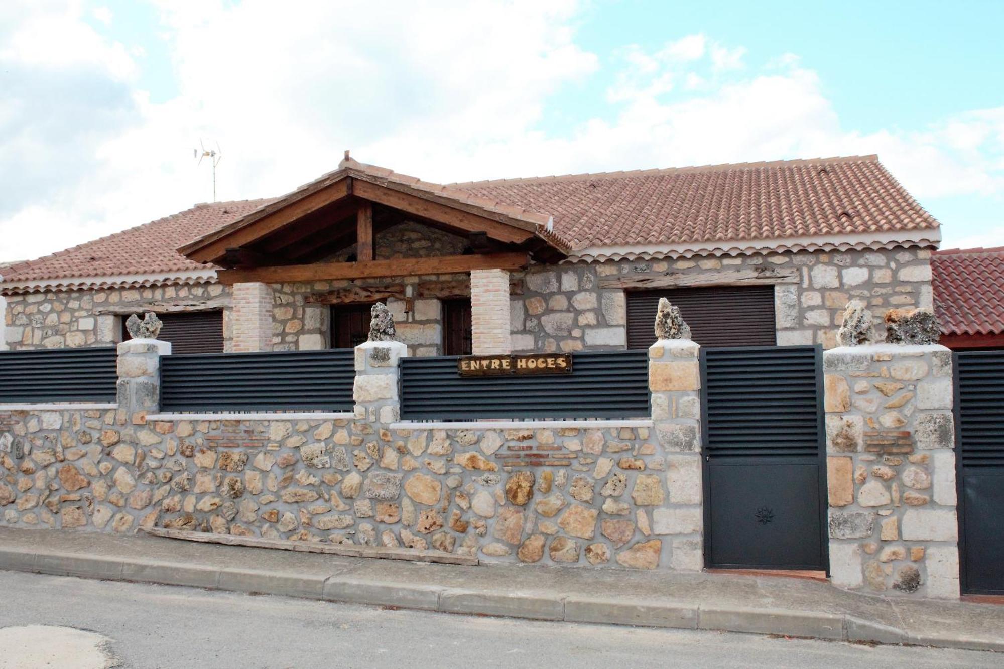 הוילה Fuentemizarra Casa Entre Hoces10-12Paxjardin Y Barbacoa מראה חיצוני תמונה