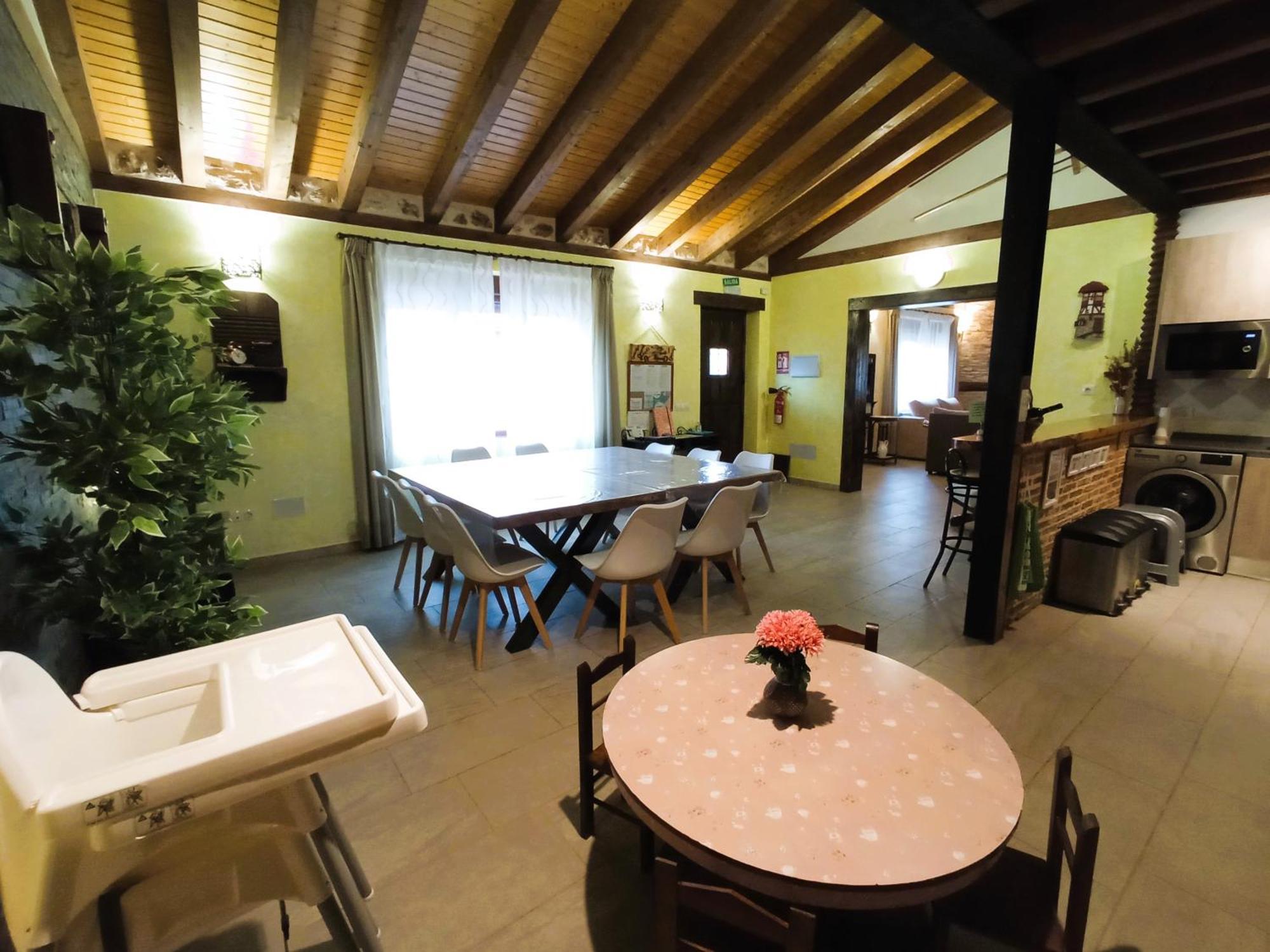 הוילה Fuentemizarra Casa Entre Hoces10-12Paxjardin Y Barbacoa מראה חיצוני תמונה